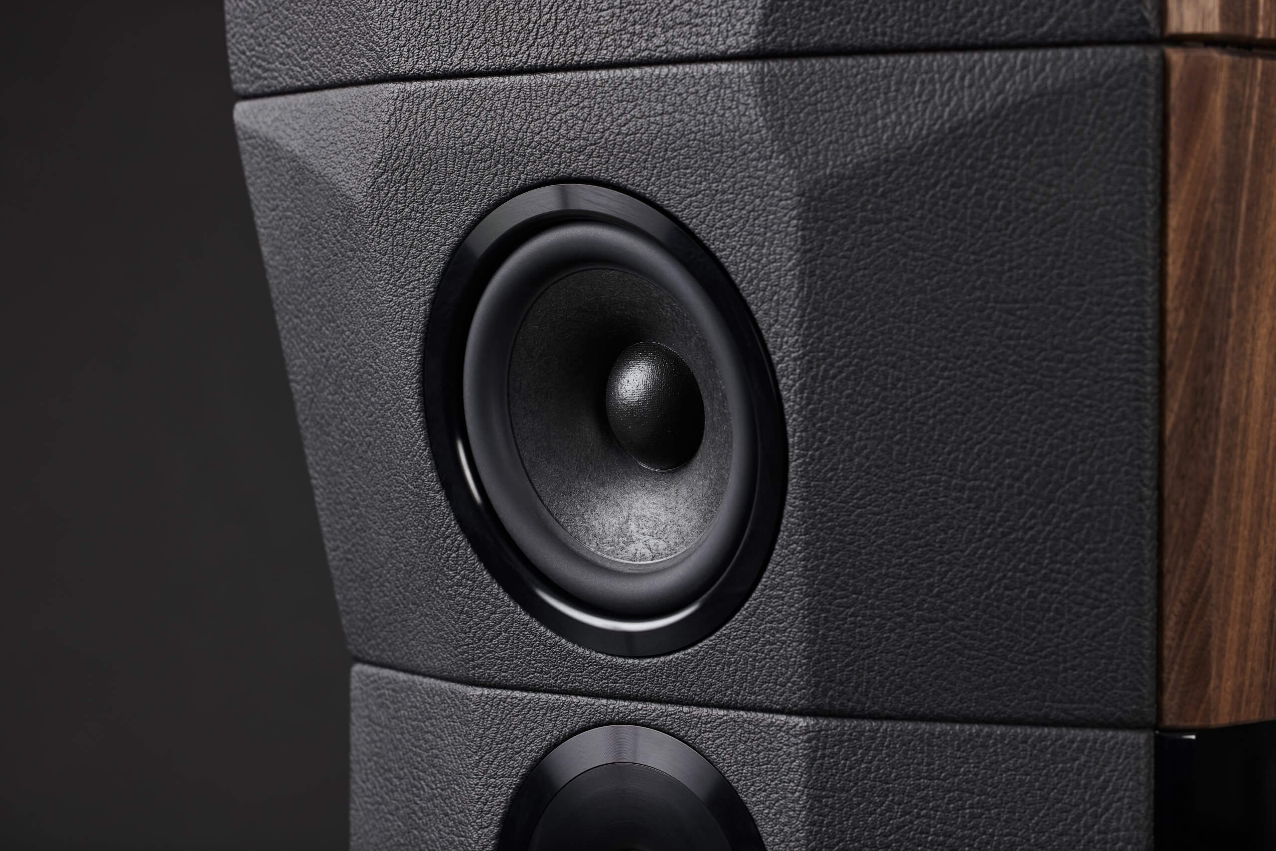 Peak Consult Dragon Legacy 3-way Ported Multi-driver Reference Floorstanding Speaker (pair)