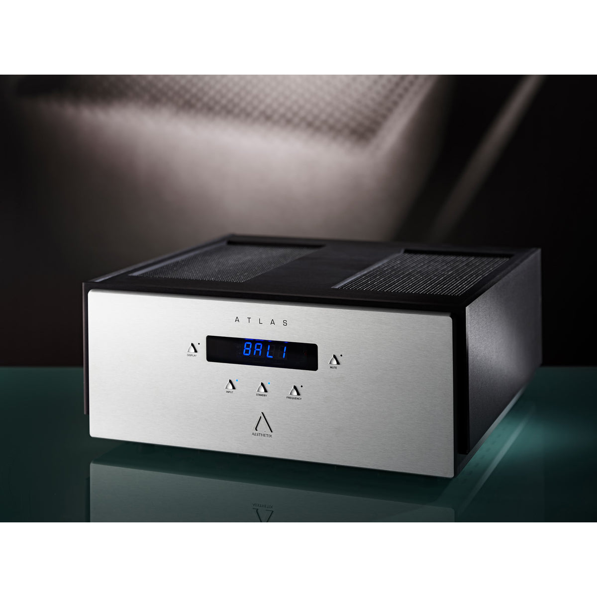 Aesthetix Atlas Saturn Series Mono Block Power Amplifier