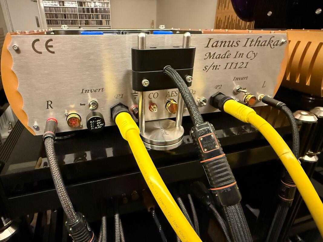 AG Lifter Hercules Custom Cable Management Systems