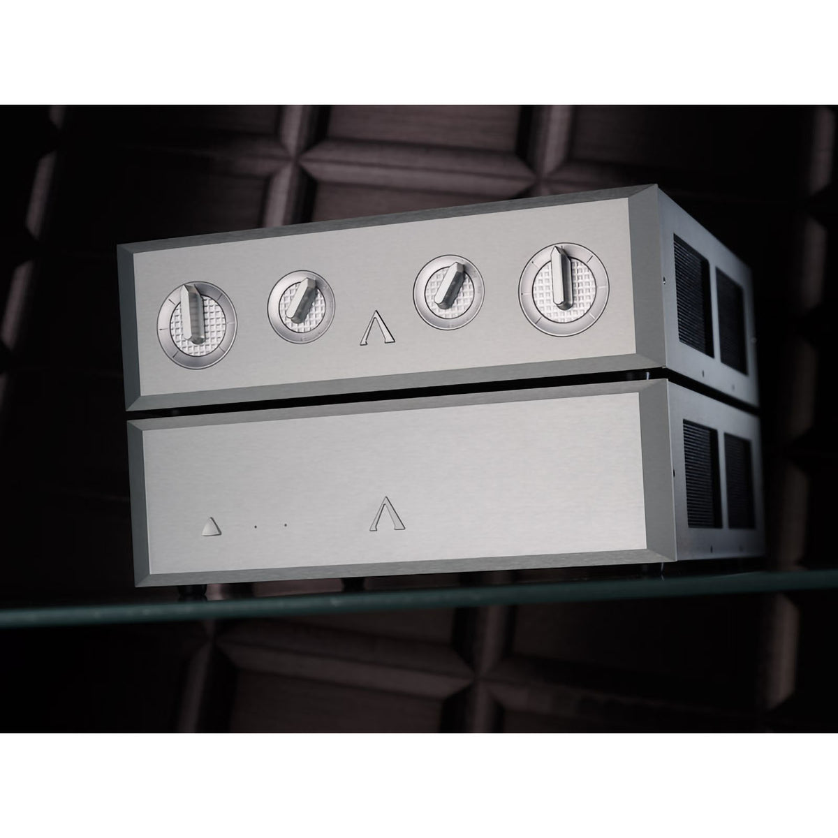 Aesthetix Jupiter Series Callisto Two Chassis Eclipse Linestage