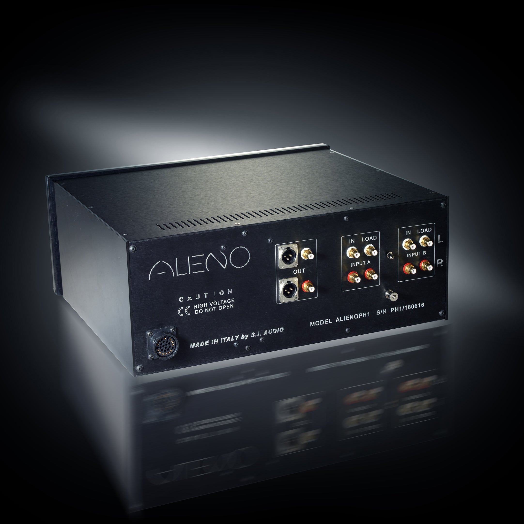 Alieno Twin Chassis Tube Phono Stage with DC battery powered supply