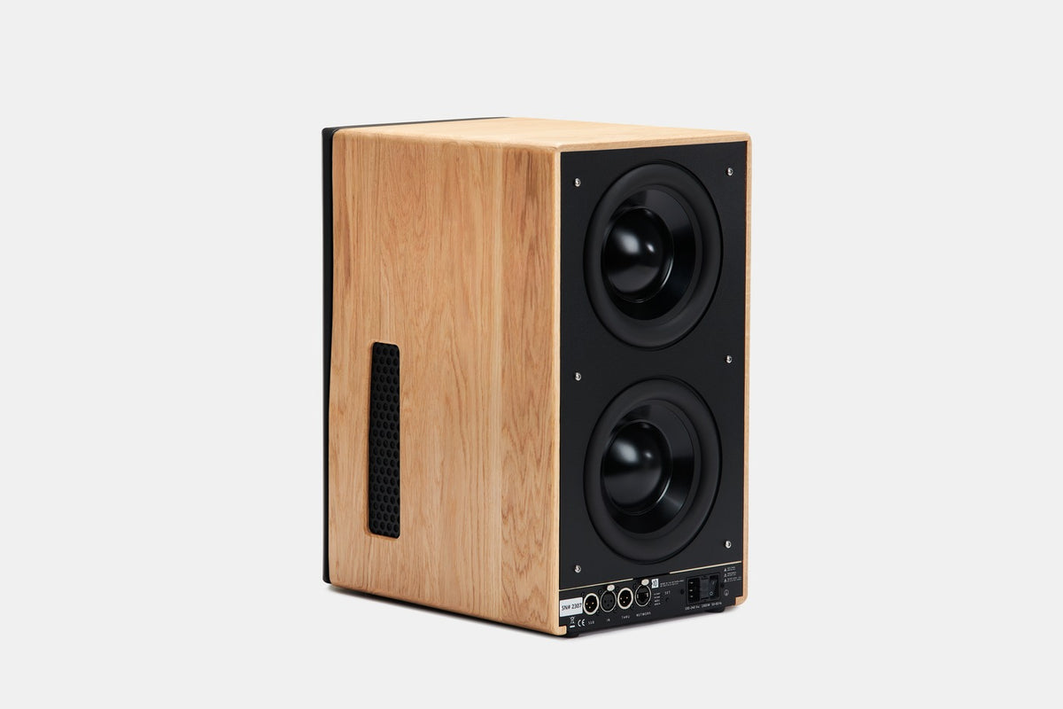 Dutch & Dutch 8c Full-Range Active Monitor Loudspeakers (pair)