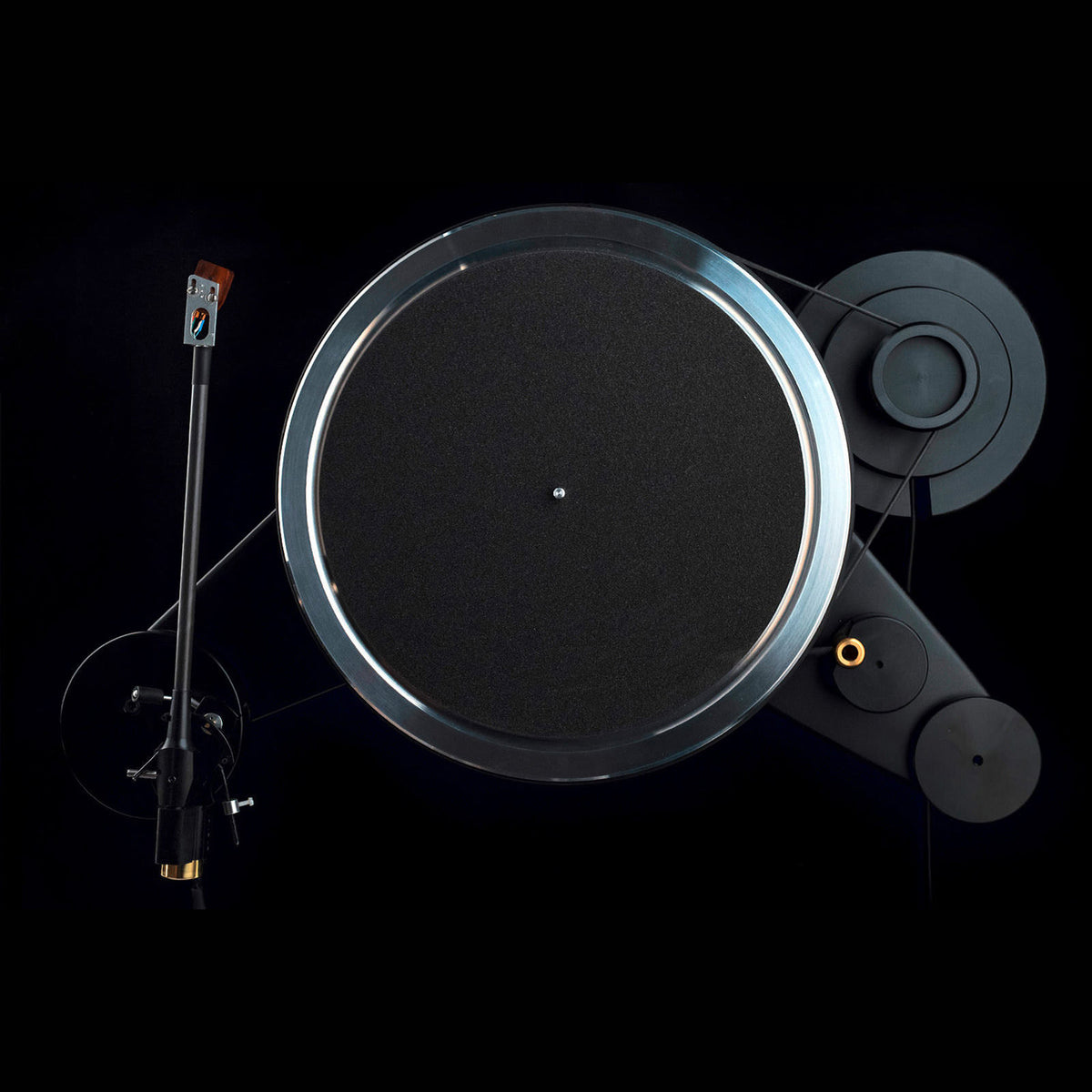 Pear Audio Odar Reference Turntable with Cornet 3 Tonearm and PSU