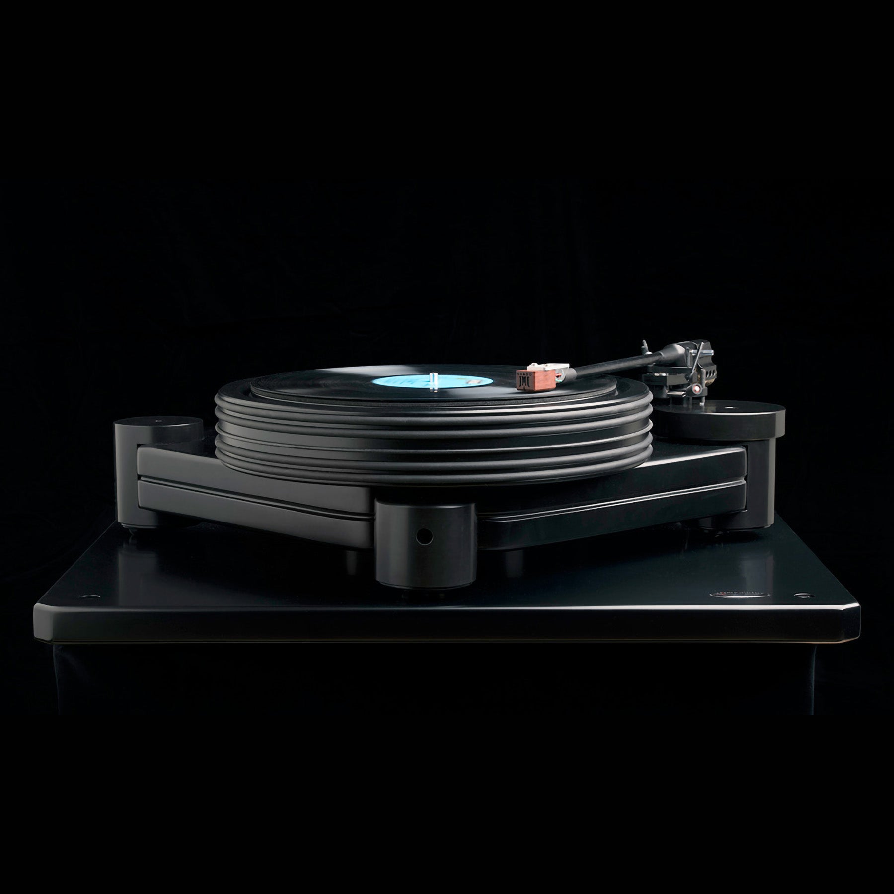 Pear Audio Odar Reference Turntable with Cornet 3 Tonearm and PSU