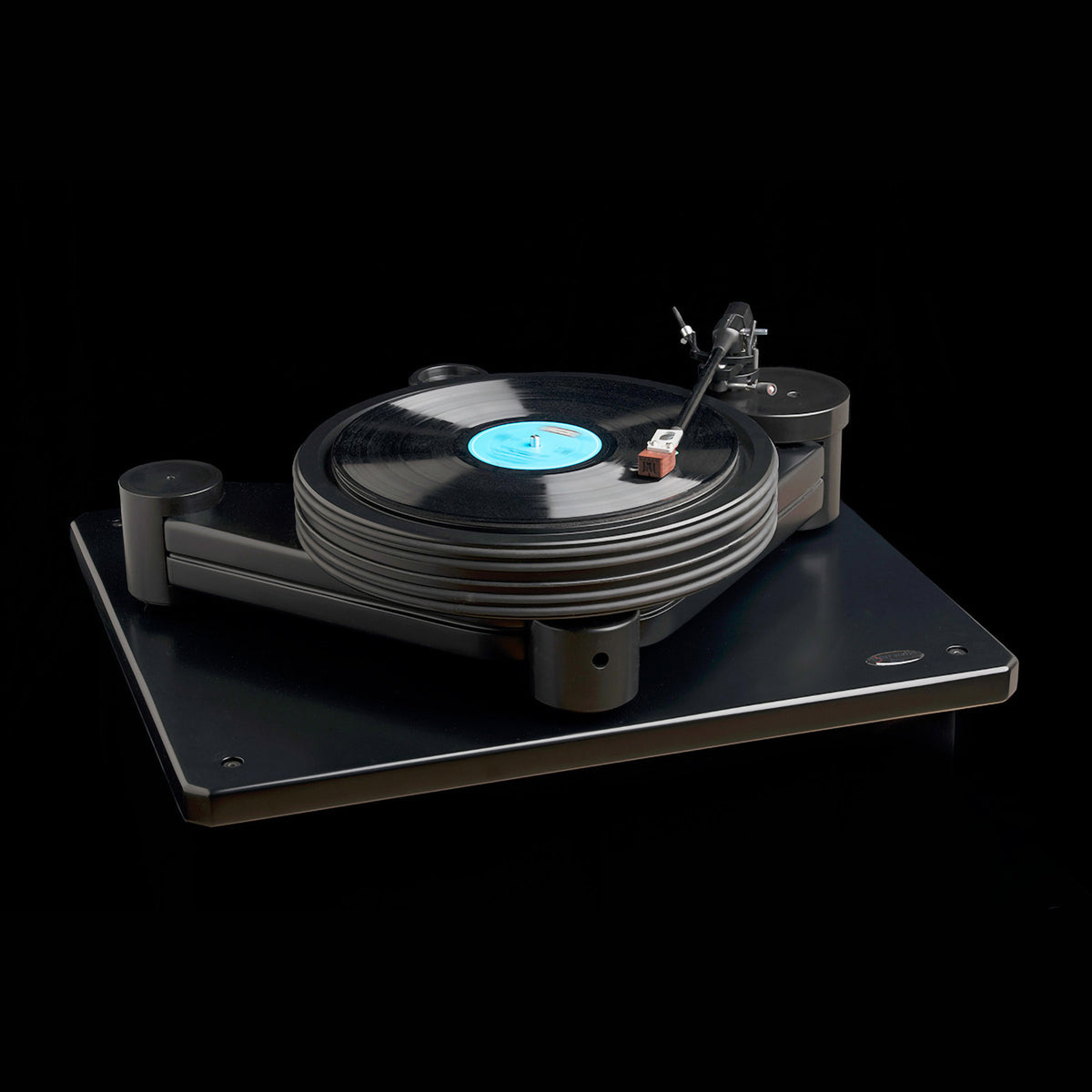 Pear Audio Odar Reference Turntable with Cornet 3 Tonearm and PSU