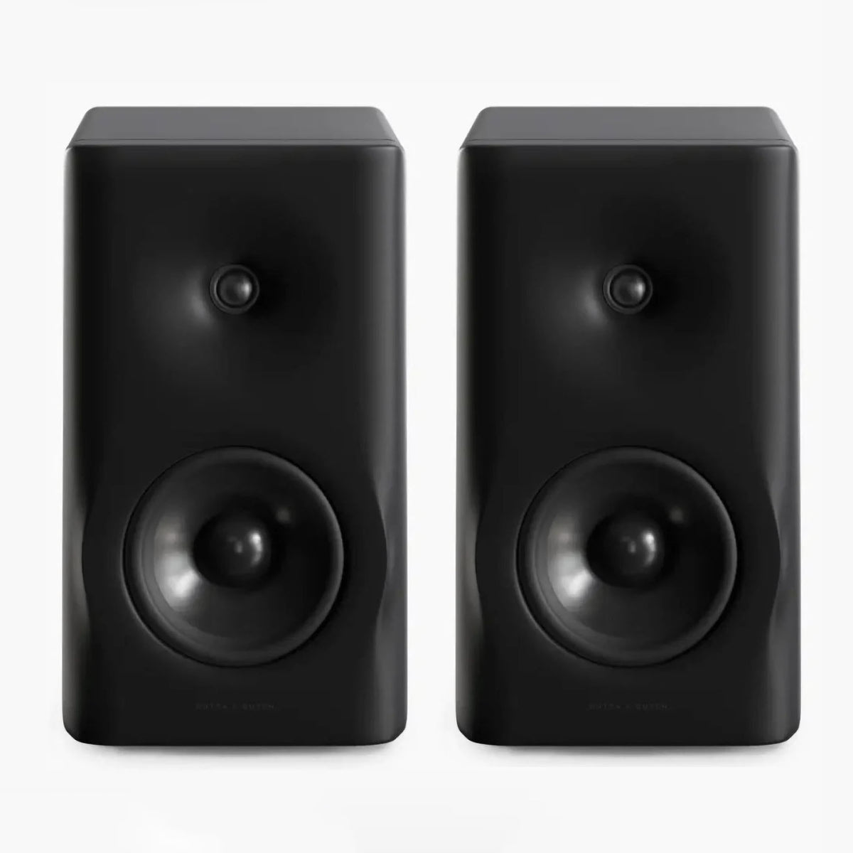 Dutch & Dutch 6c Active Monitor Loudspeakers (pair)
