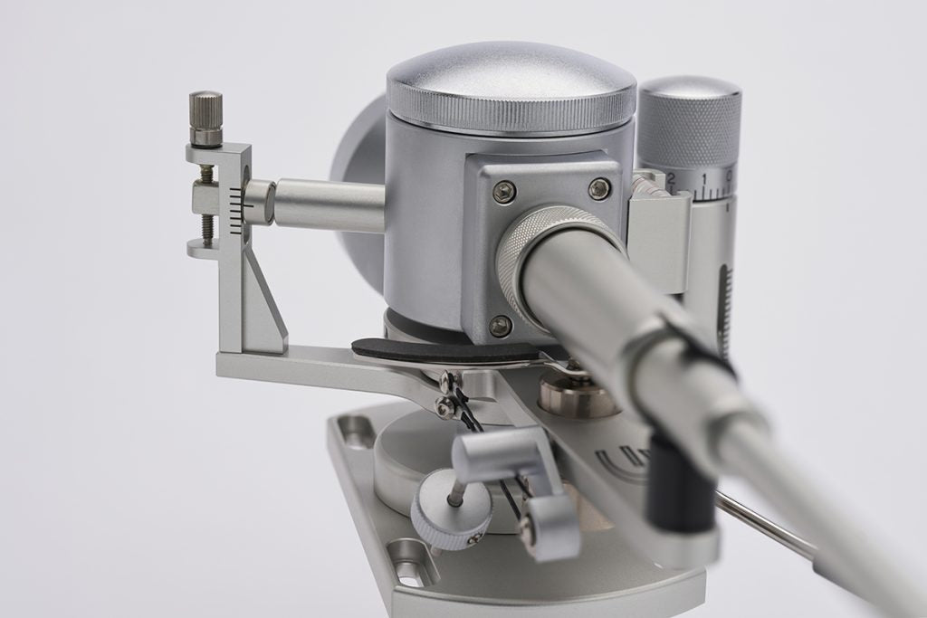 Graham Engineering Phantom III SE Reference Tonearm with SME without Cable