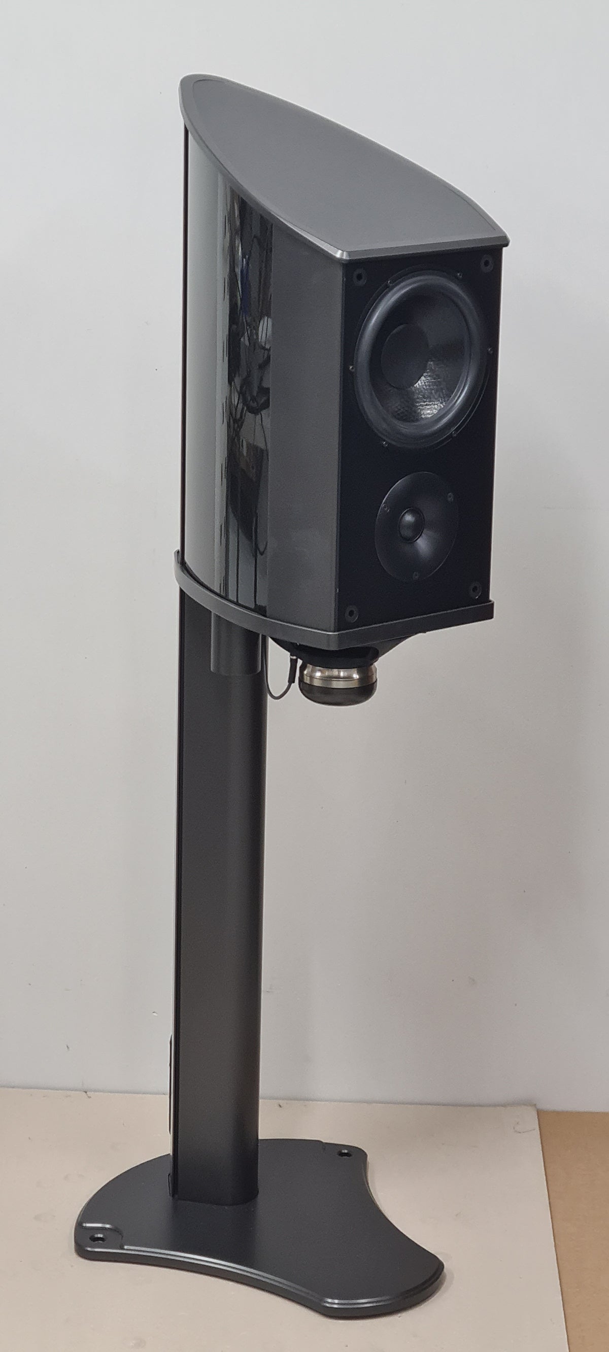 Wilson Benesch Discovery II Speakers (One pair, Consignment sale)