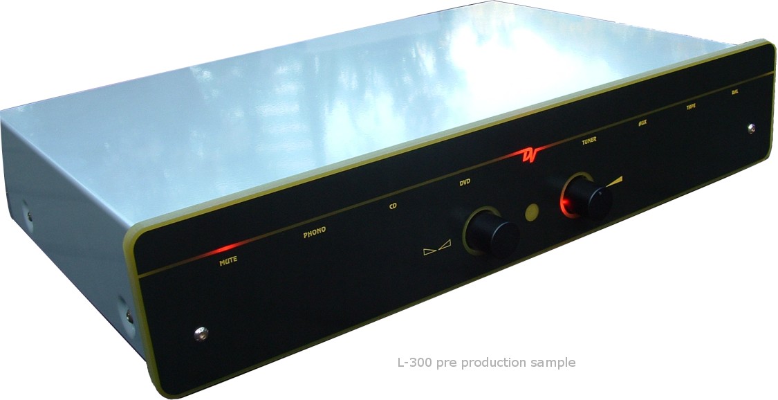 Dynavector L-300 Pre amplifier