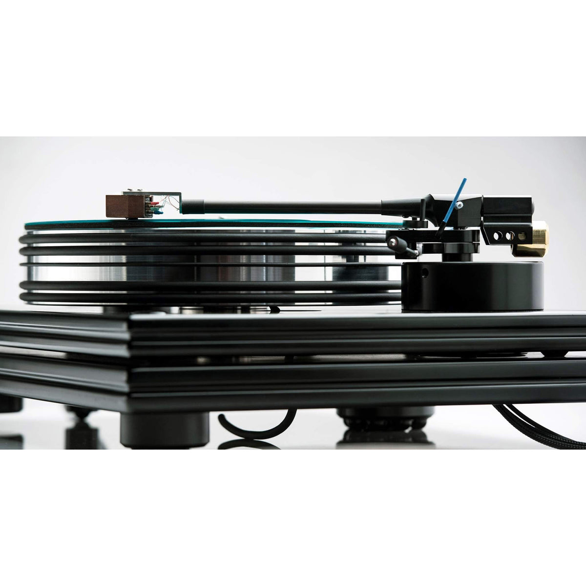 Pear Audio Kid Thomas Turntable