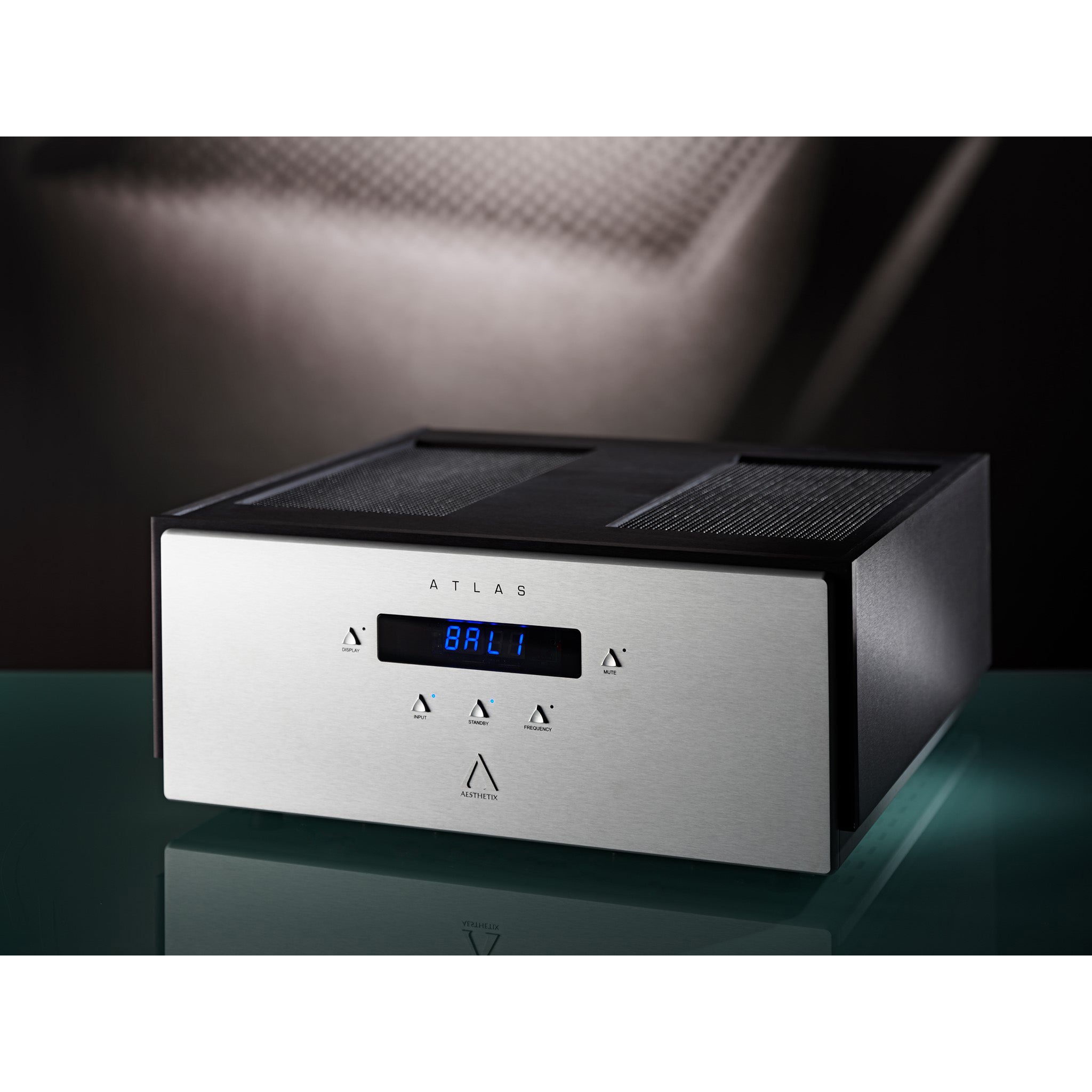 Aesthetix Atlas Saturn Series Mono Block Power Amplifier