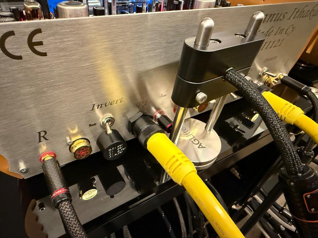 AG Lifter Hercules Custom Cable Management Systems
