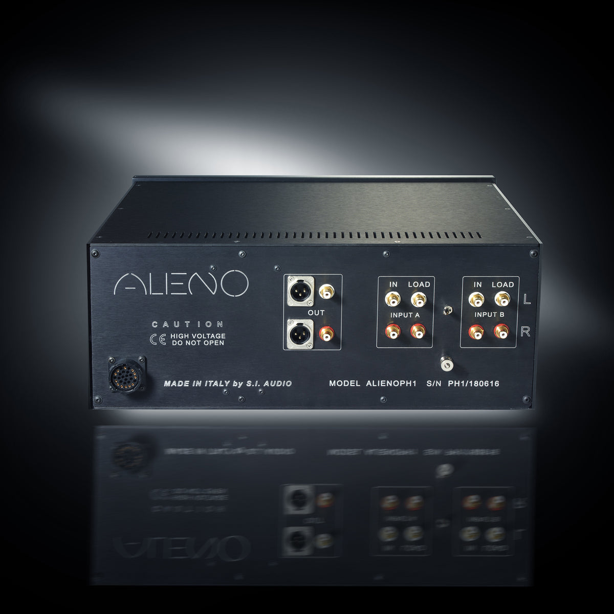 Alieno Twin Chassis Tube Phono Stage with DC battery powered supply