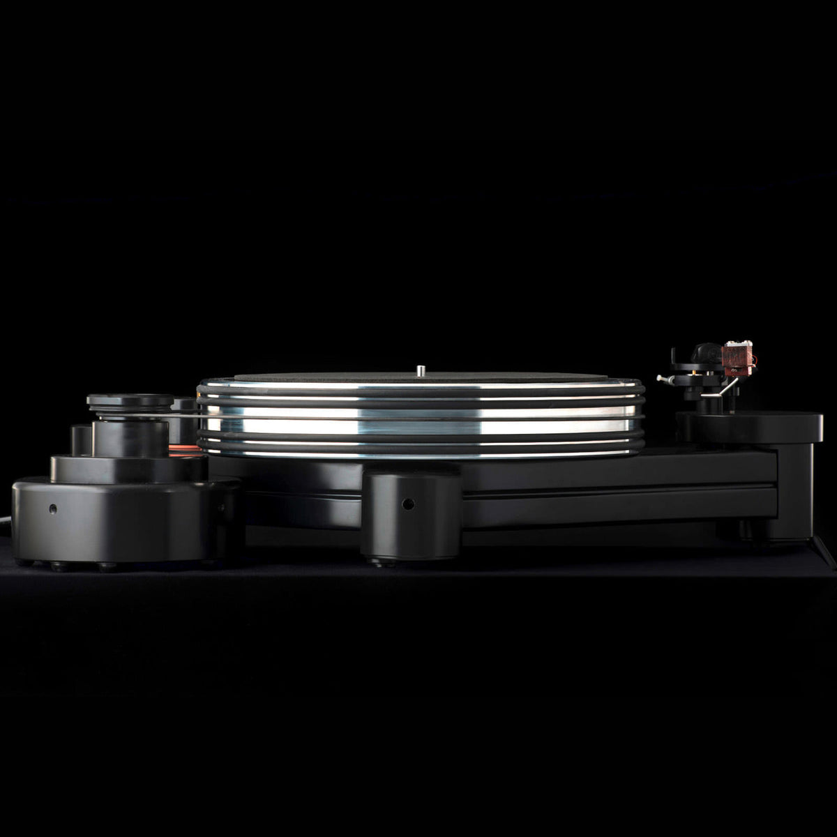 Pear Audio Odar Reference Turntable with Cornet 3 Tonearm and PSU