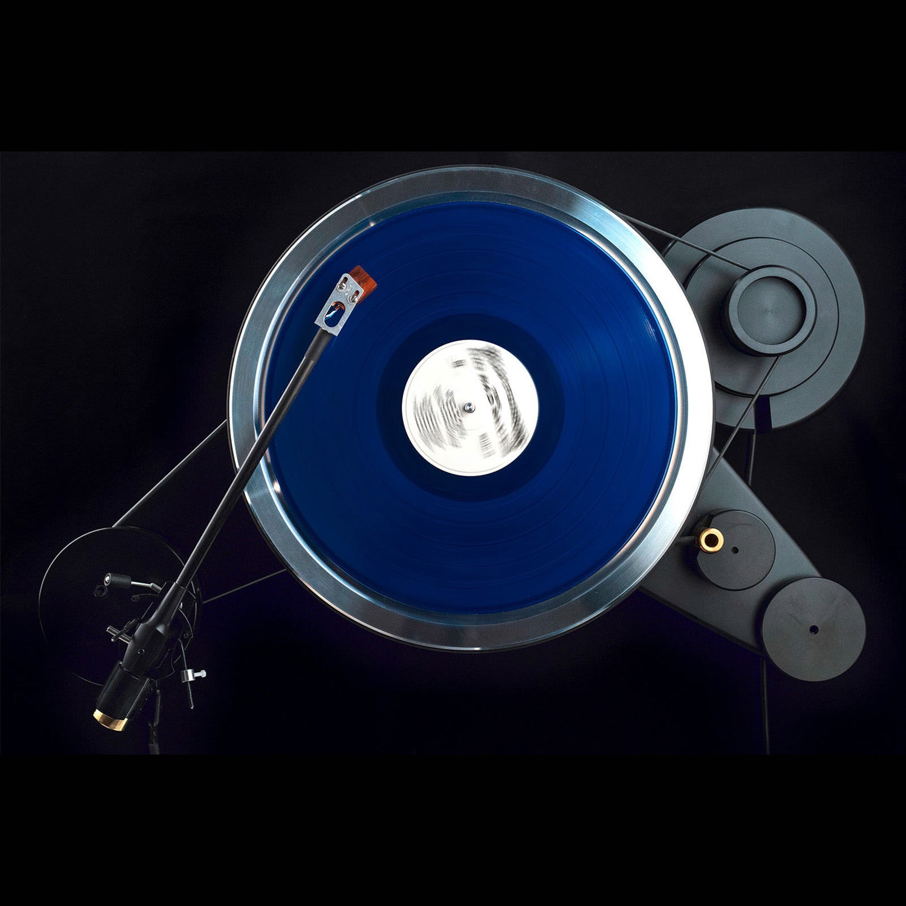 Pear Audio Odar Reference Turntable with Cornet 3 Tonearm and PSU