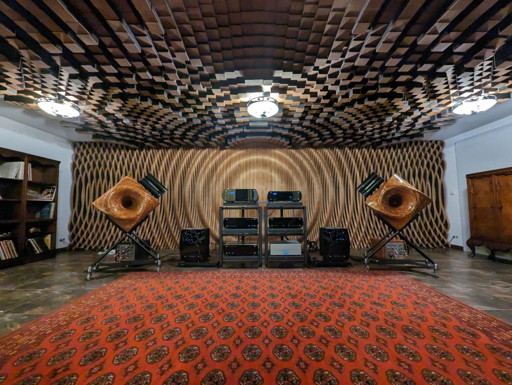 RD Acoustic Hybrid Acoustic Diffuser