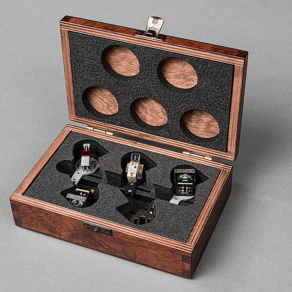 Reed Headshell Box