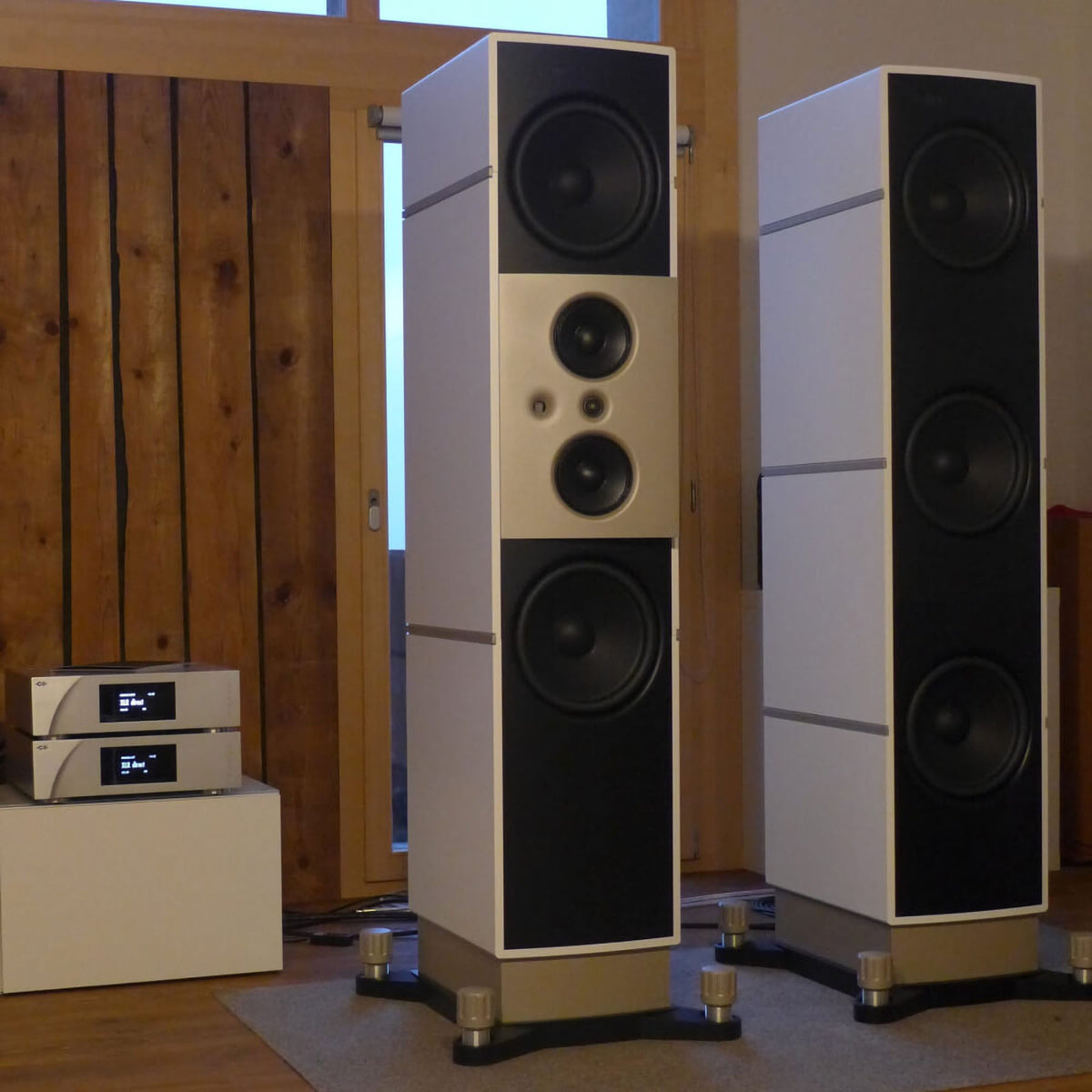 Stenheim Reference Statement Flagship Floor Standing Speaker