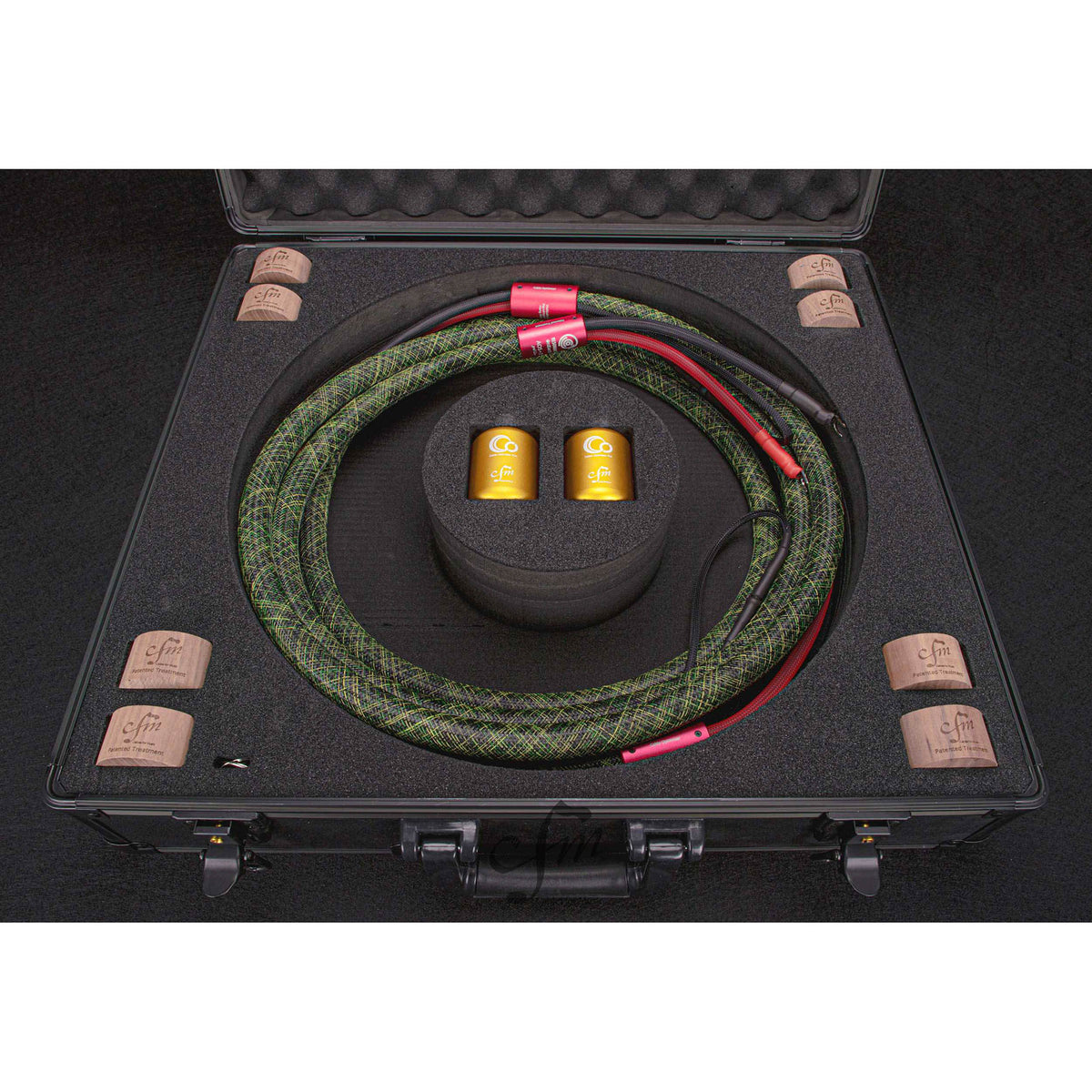 CFM Resonant High-end Series Digital Interconnect Cables