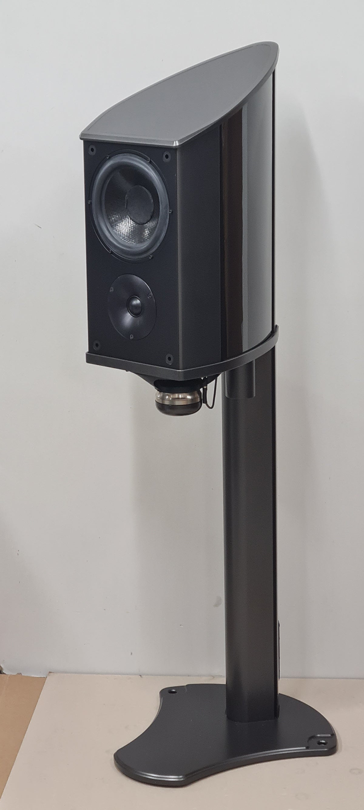 Wilson Benesch Discovery II Speakers (One pair, Consignment sale)